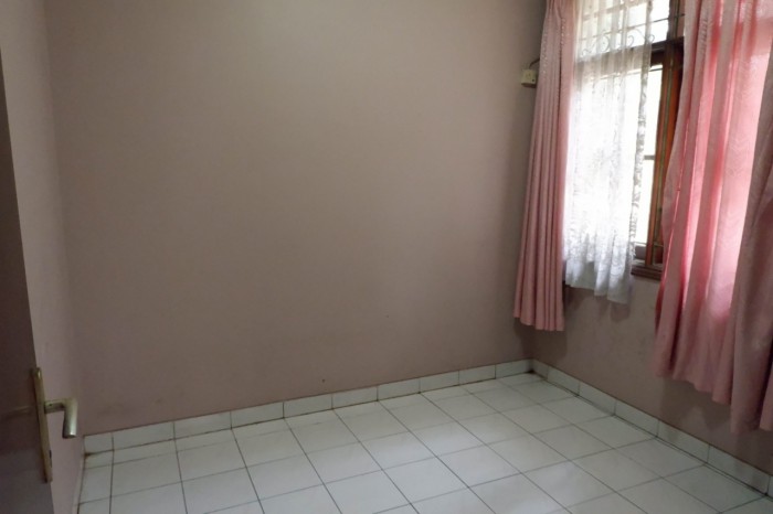 Rumah dijual di cluster Beverly Lippo Cikarang